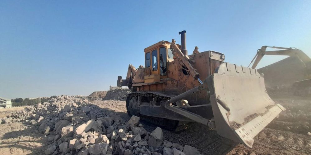 بلدوزر کوماتسو 155